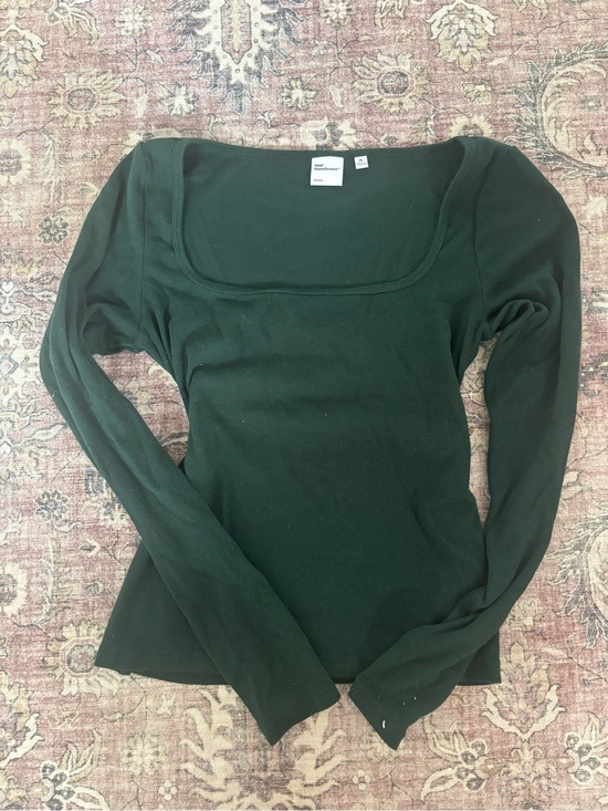 Aritzia Tops - Aritzia Square Neck Long Sleeve Top - Dark Green